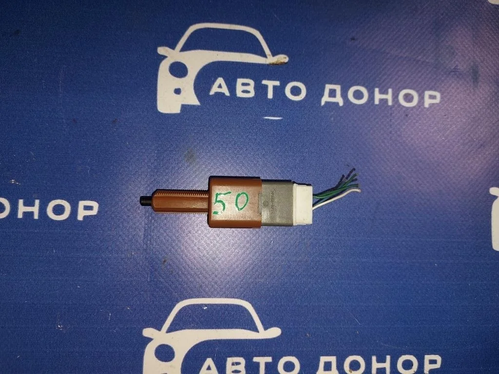 концевик под педаль тормоза NISSAN TEANA L33 QR25DE