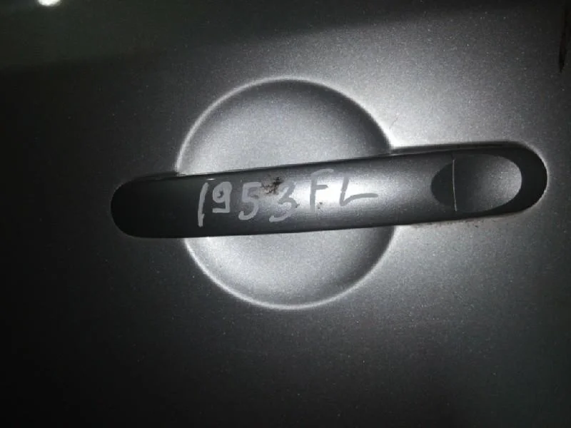 ручка двери VOLKSWAGEN TOURAN 1T1 -