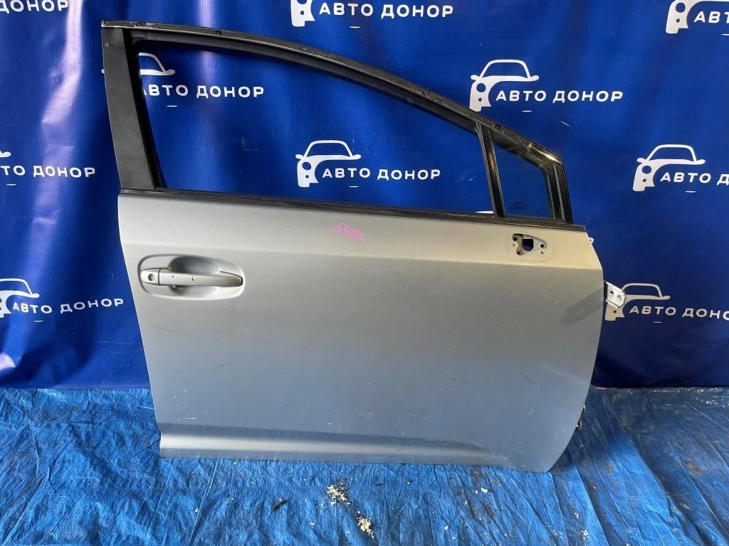дверь TOYOTA AVENSIS ZRT272 -