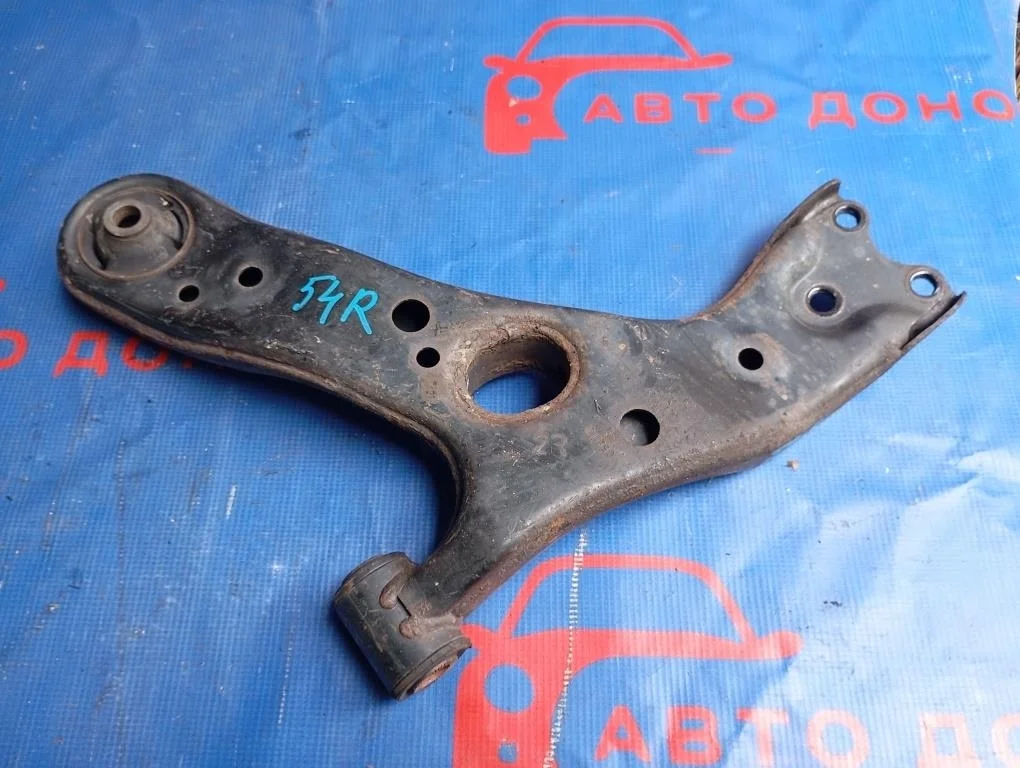 рычаг TOYOTA AVENSIS ZRT272 3ZRFAE