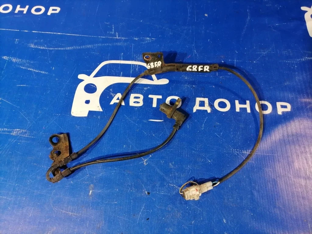 датчик abs TOYOTA COROLLA NZE124 1NZFE
