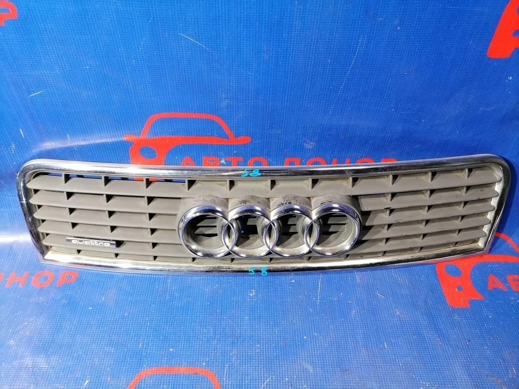 решетка радиатора AUDI A4 8E5 AMB