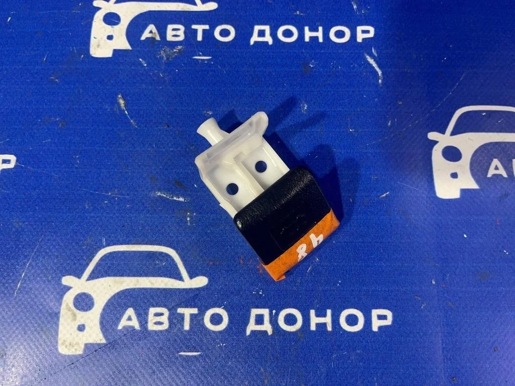 ручка открытия капота TOYOTA CORONA PREMIO ST210 -
