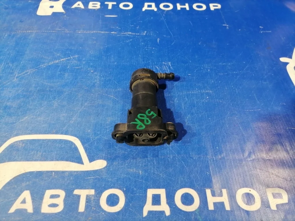 форсунка омывателя фар AUDI A4 8E5 AMB