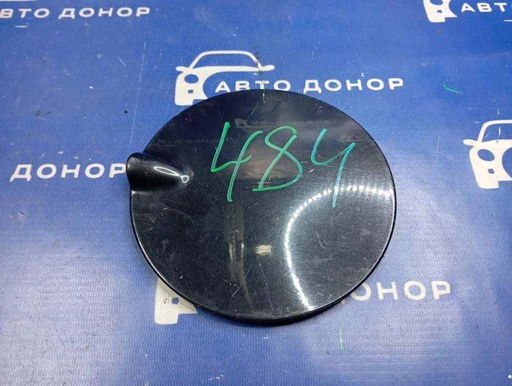 лючок FORD FOCUS CB8 -