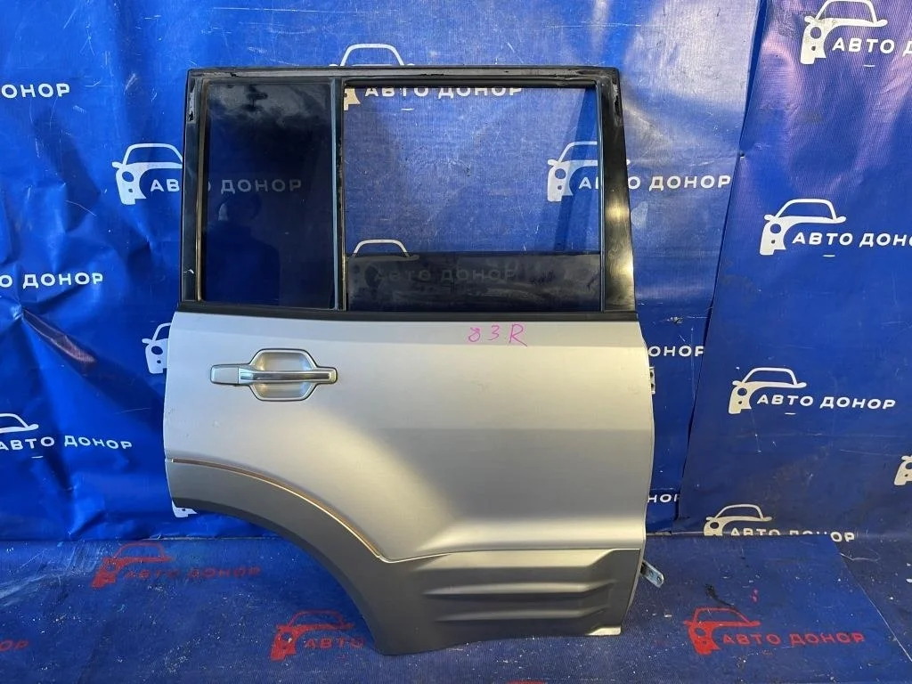 дверь MITSUBISHI PAJERO V78W 4M41