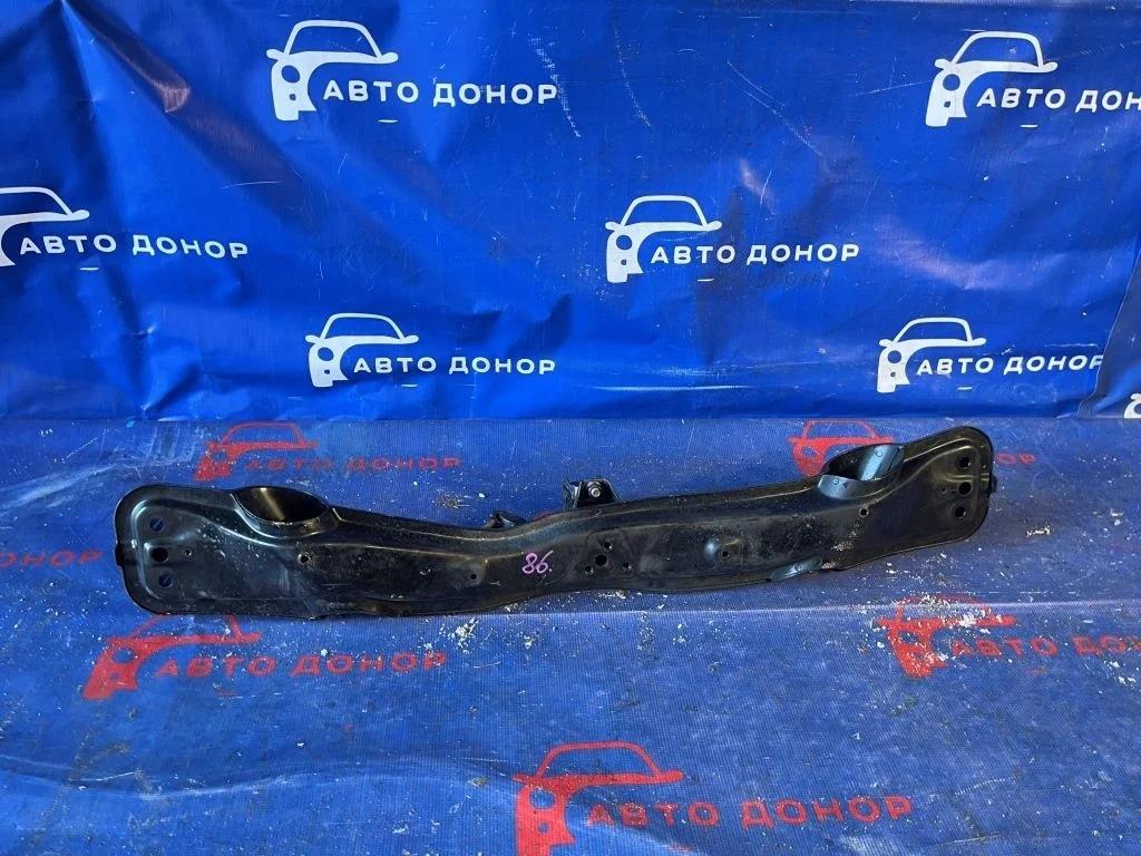 балка под двс HONDA ODYSSEY RA3 F23A