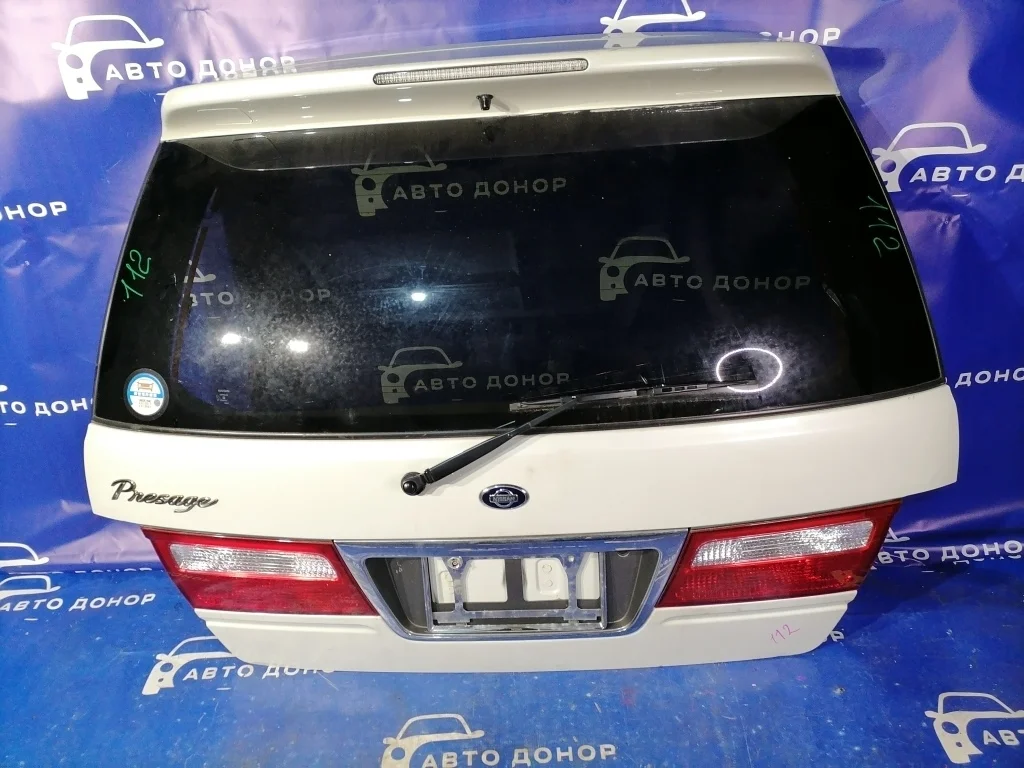 дверь багажника NISSAN PRESAGE U30 KA24DE