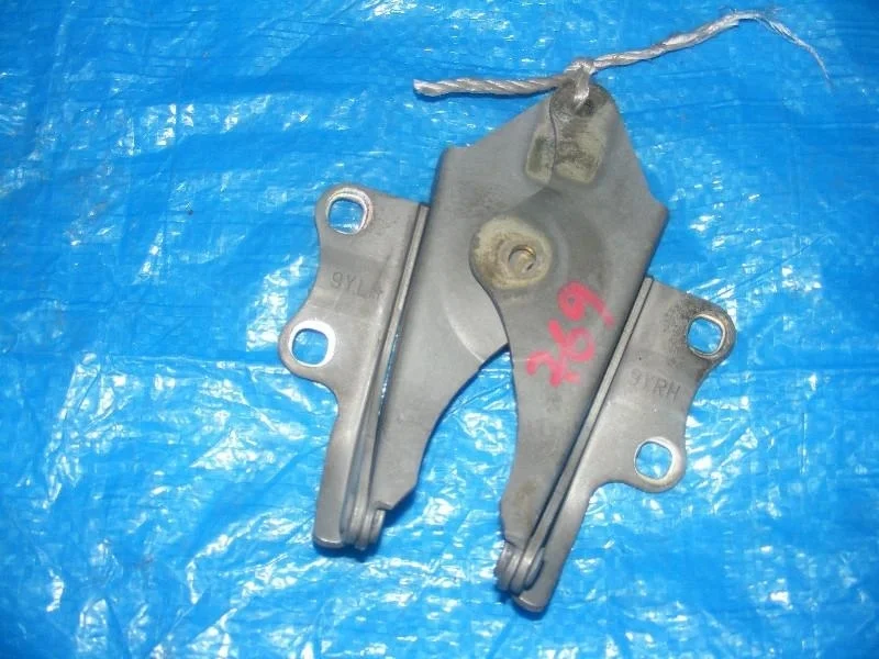 крепление капота NISSAN TEANA PJ31 -