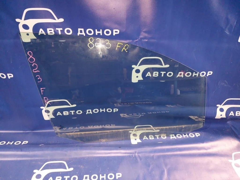 стекло VOLKSWAGEN TOURAN 1T1 -