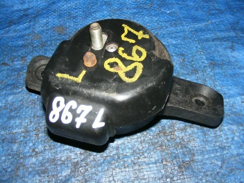 подушка двигателя SUBARU FORESTER SG5 EJ205