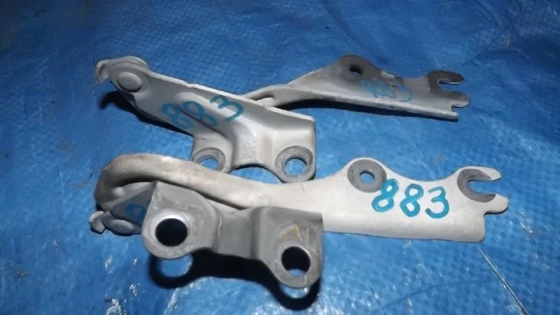 крепление капота MAZDA MPV LW5W -