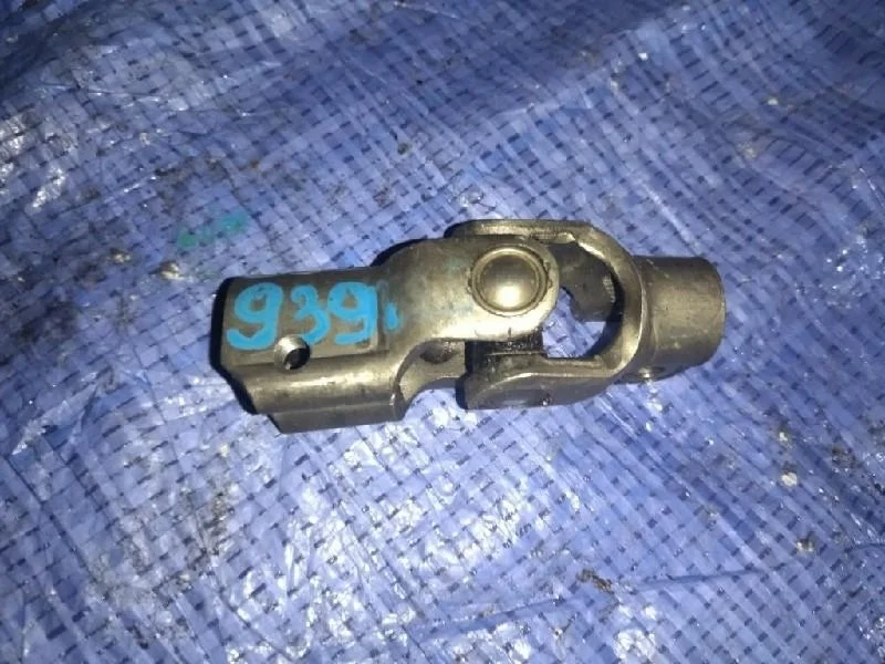 рулевой карданчик HONDA LOGO GA3 -