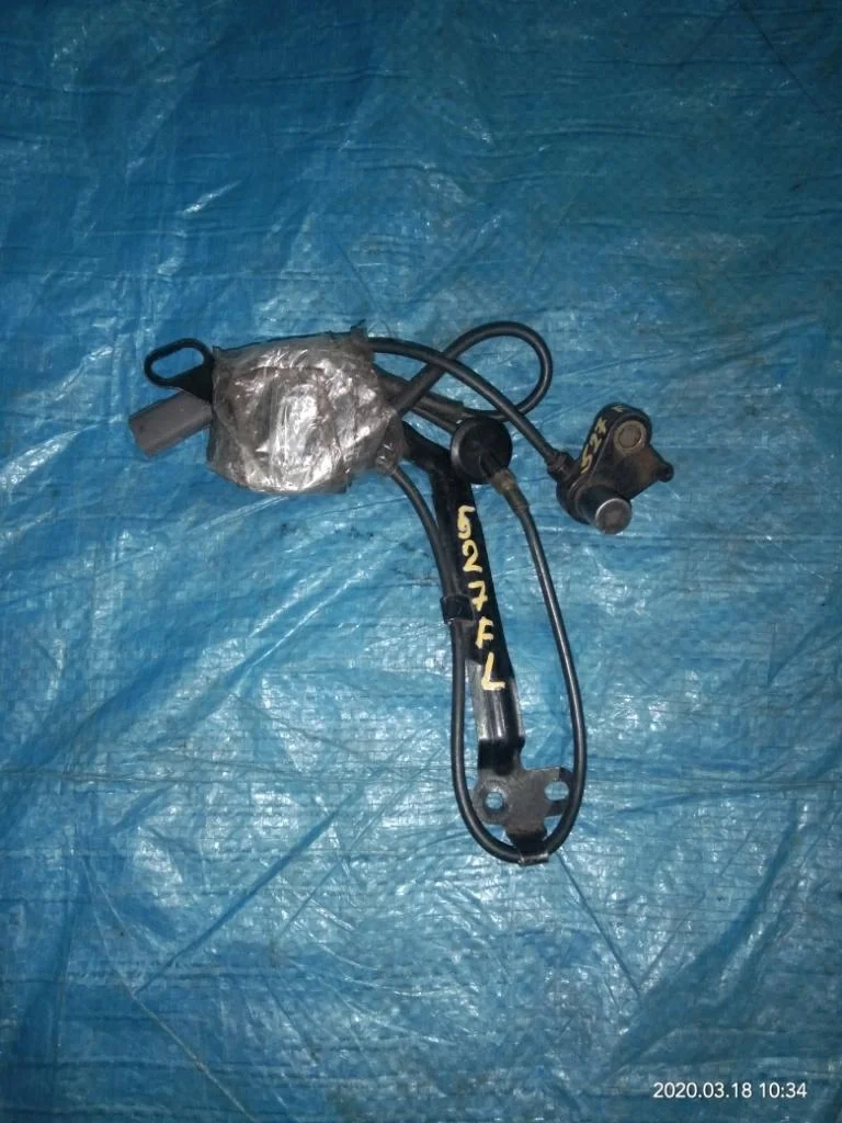 датчик abs MAZDA PREMACY CP8W -