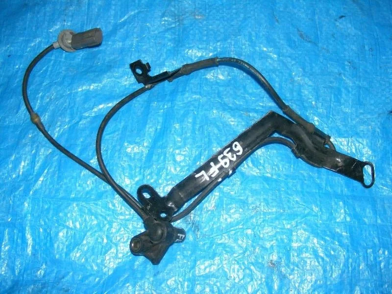 датчик abs MAZDA PREMACY CP8W -