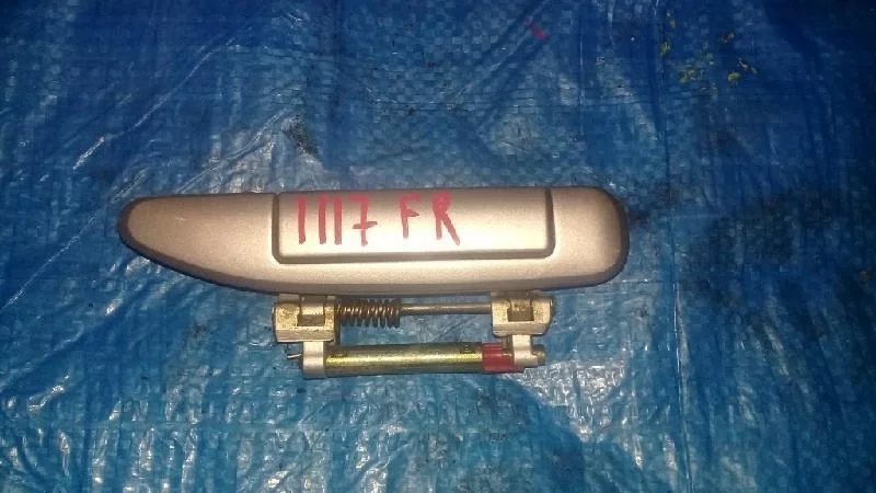 ручка двери NISSAN PRIMERA HP11 -
