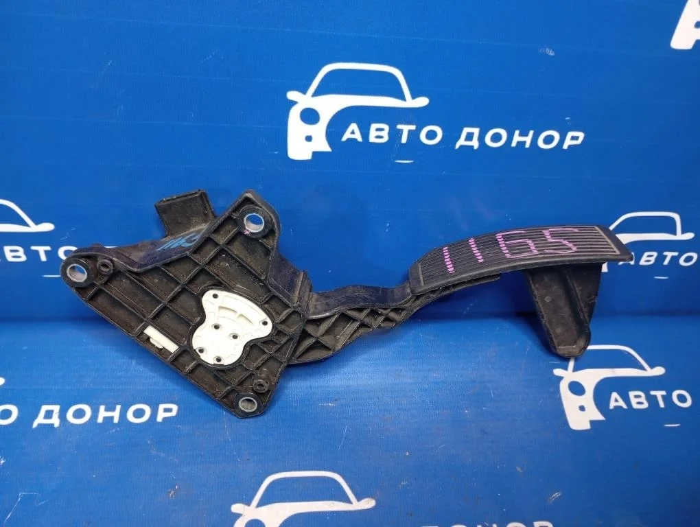 педаль газа NISSAN TEANA TNJ31 -