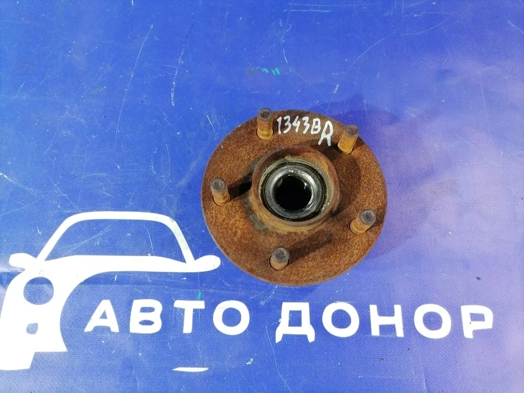 ступица NISSAN TINO V10 QG18DE