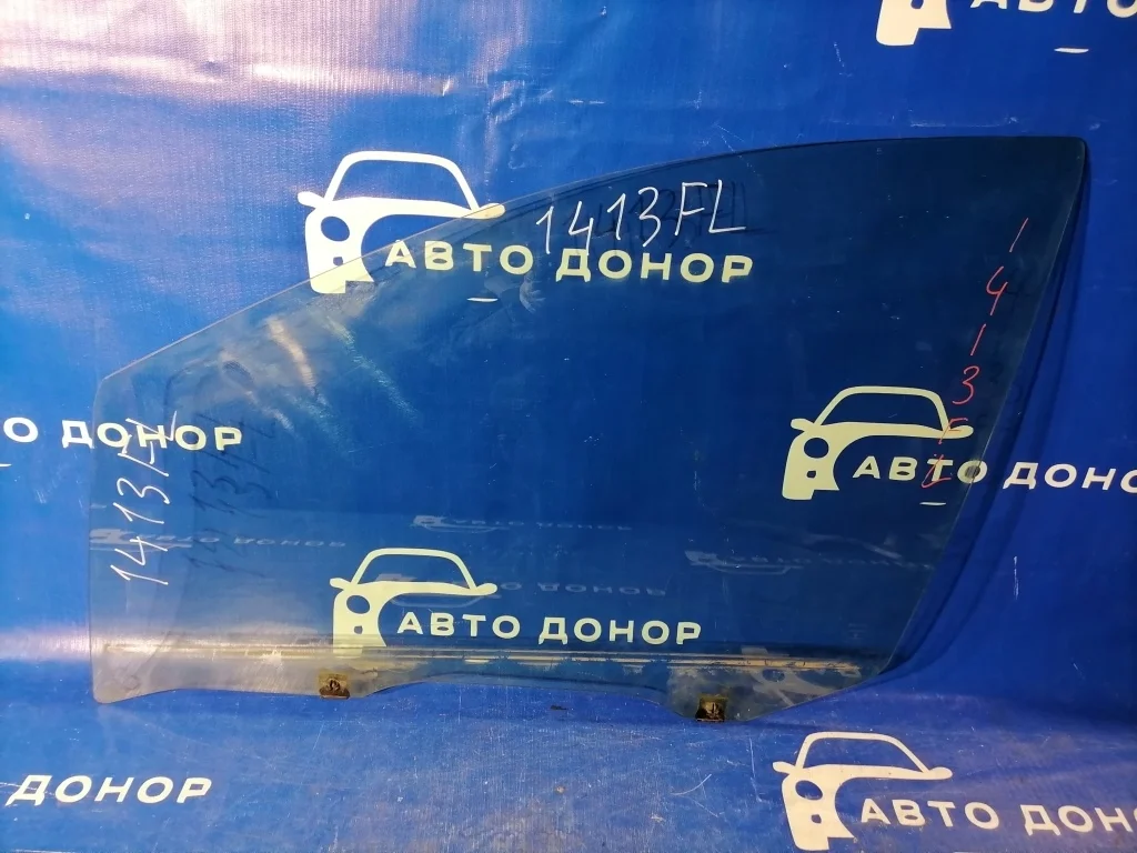 стекло NISSAN LIBERTY PNM12 -