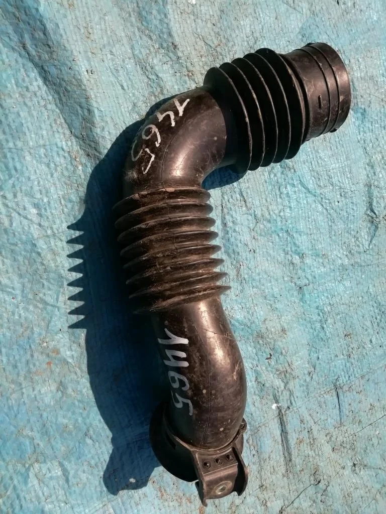 воздухозаборник TOYOTA PROBOX NCP50 2NZFE