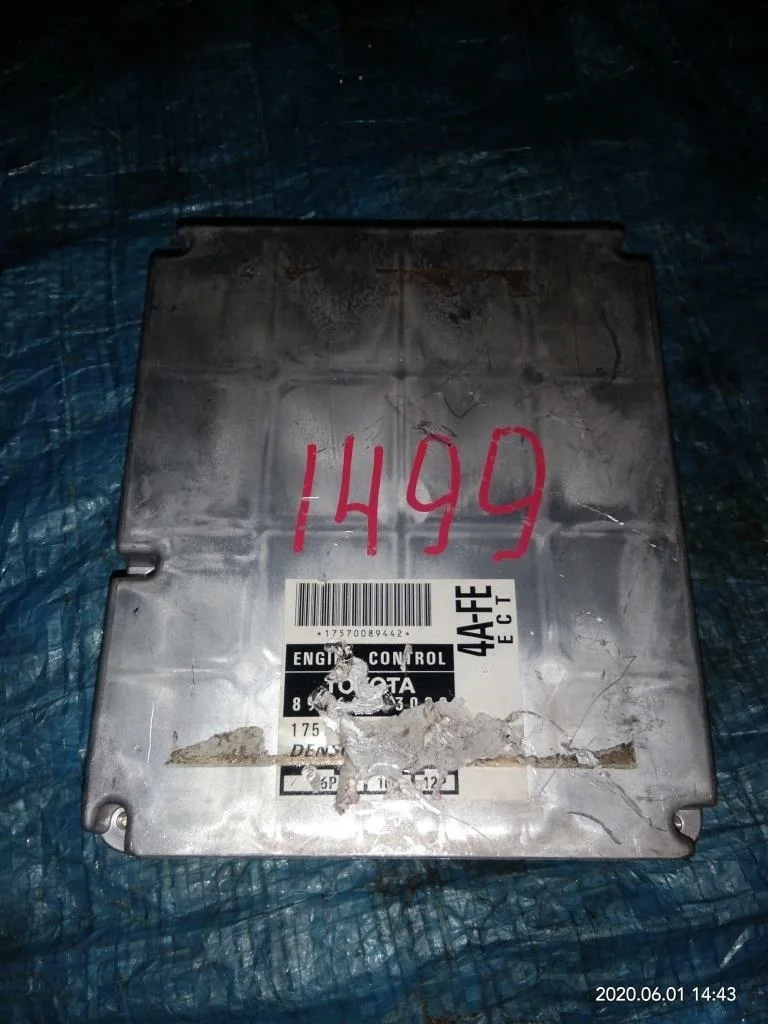 блок управления двс TOYOTA COROLLA SPACIO AE111 4AFE