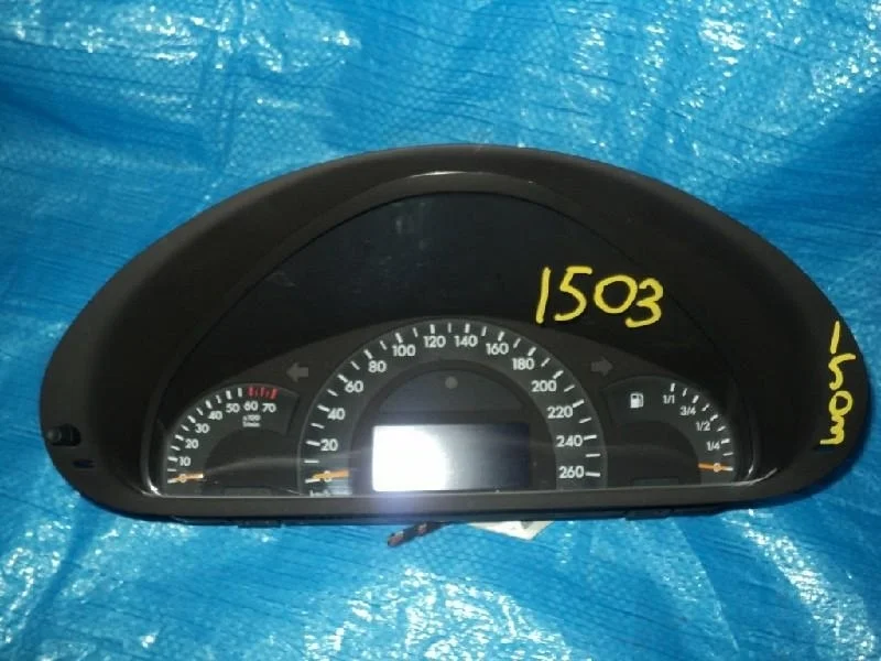 спидометр MERCEDES-BENZ C-Class W203.042 -