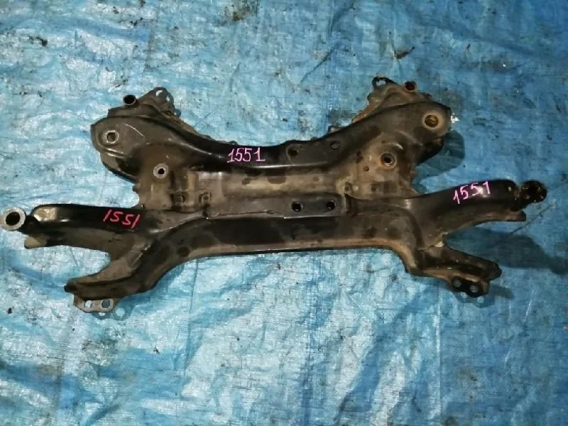 балка под двс TOYOTA RAV4 ACA36W 2AZFE