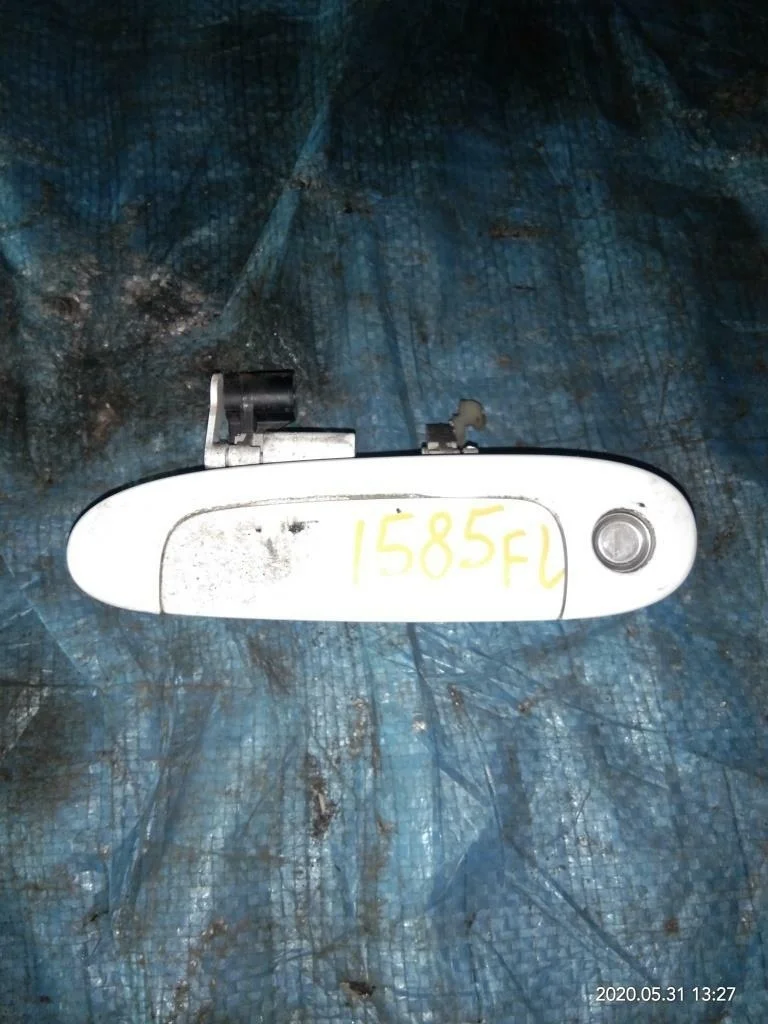 ручка двери TOYOTA PLATZ SCP11 -