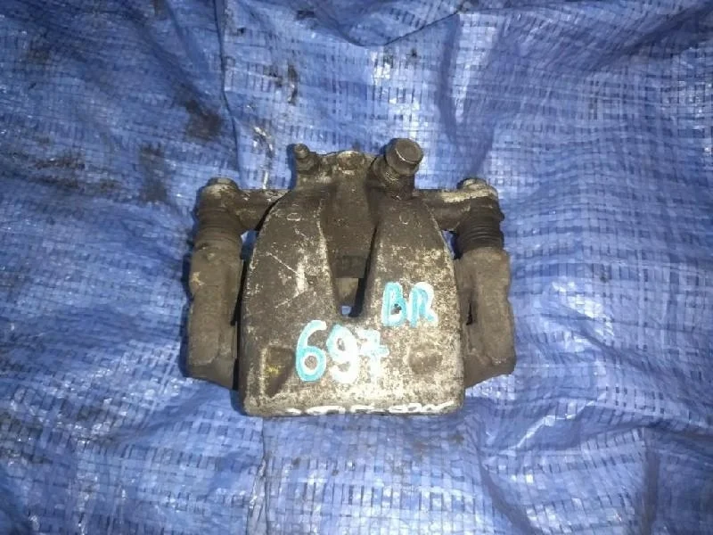 суппорт TOYOTA AVENSIS AZT255 1AZFSE