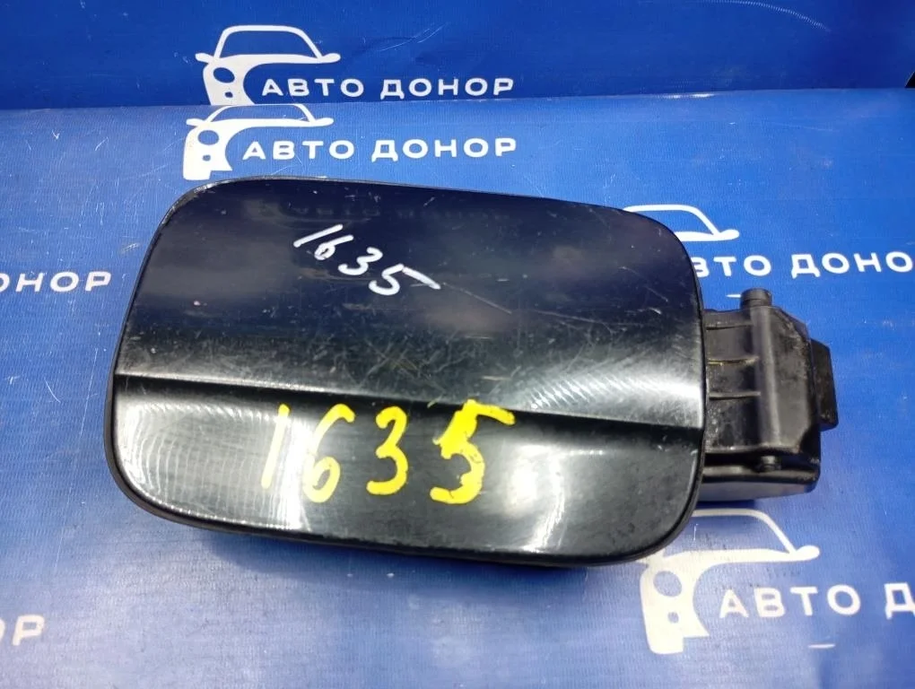 лючок AUDI A4 8K2 -