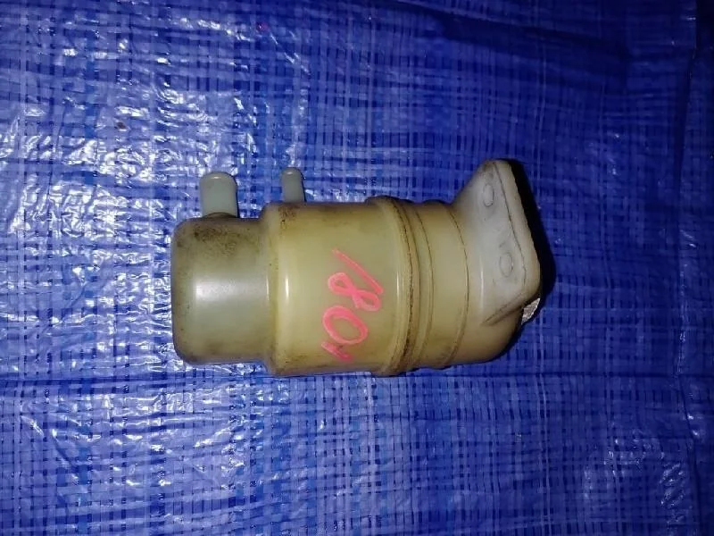 бачок гидроусилителя MITSUBISHI AIRTREK CU2W 4G63