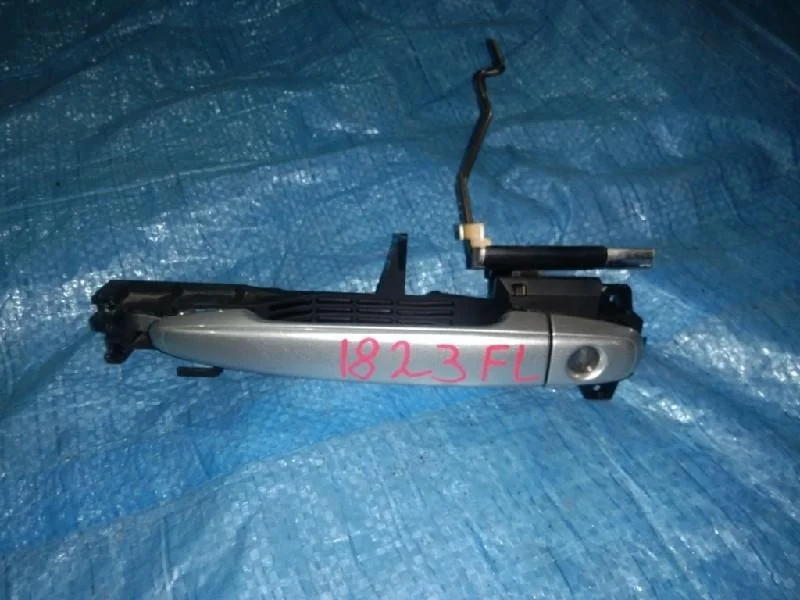 ручка двери TOYOTA ALPHARD ANH15 -