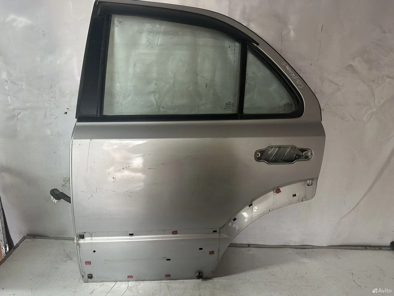 Дверь задняя левая kia sorento 1 2002-2010