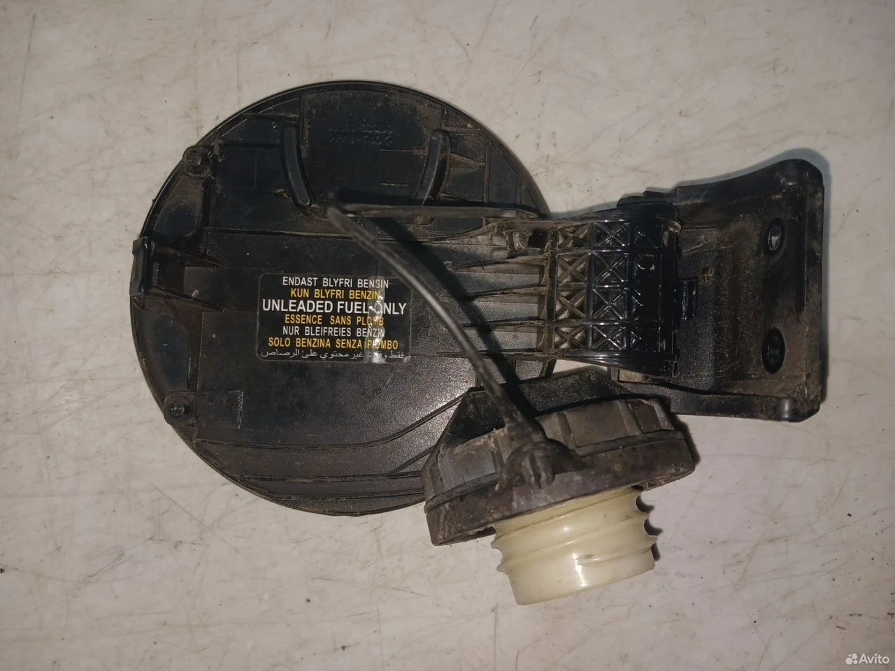 Лючок бензобака. hyundai getz 2006-2011
