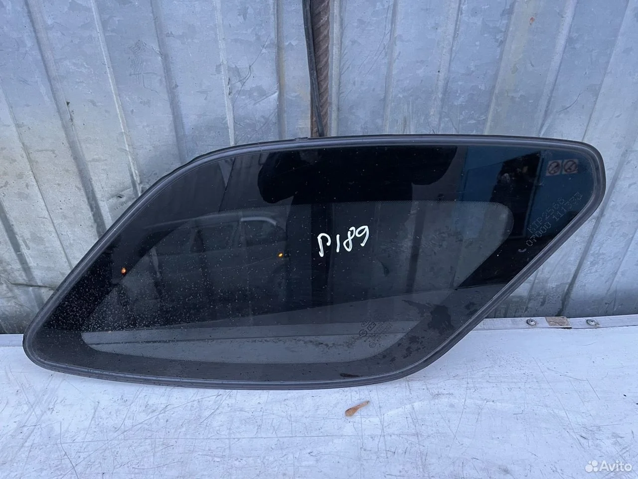 Стекло кузова заднее левое kia sportage 2 2005-10