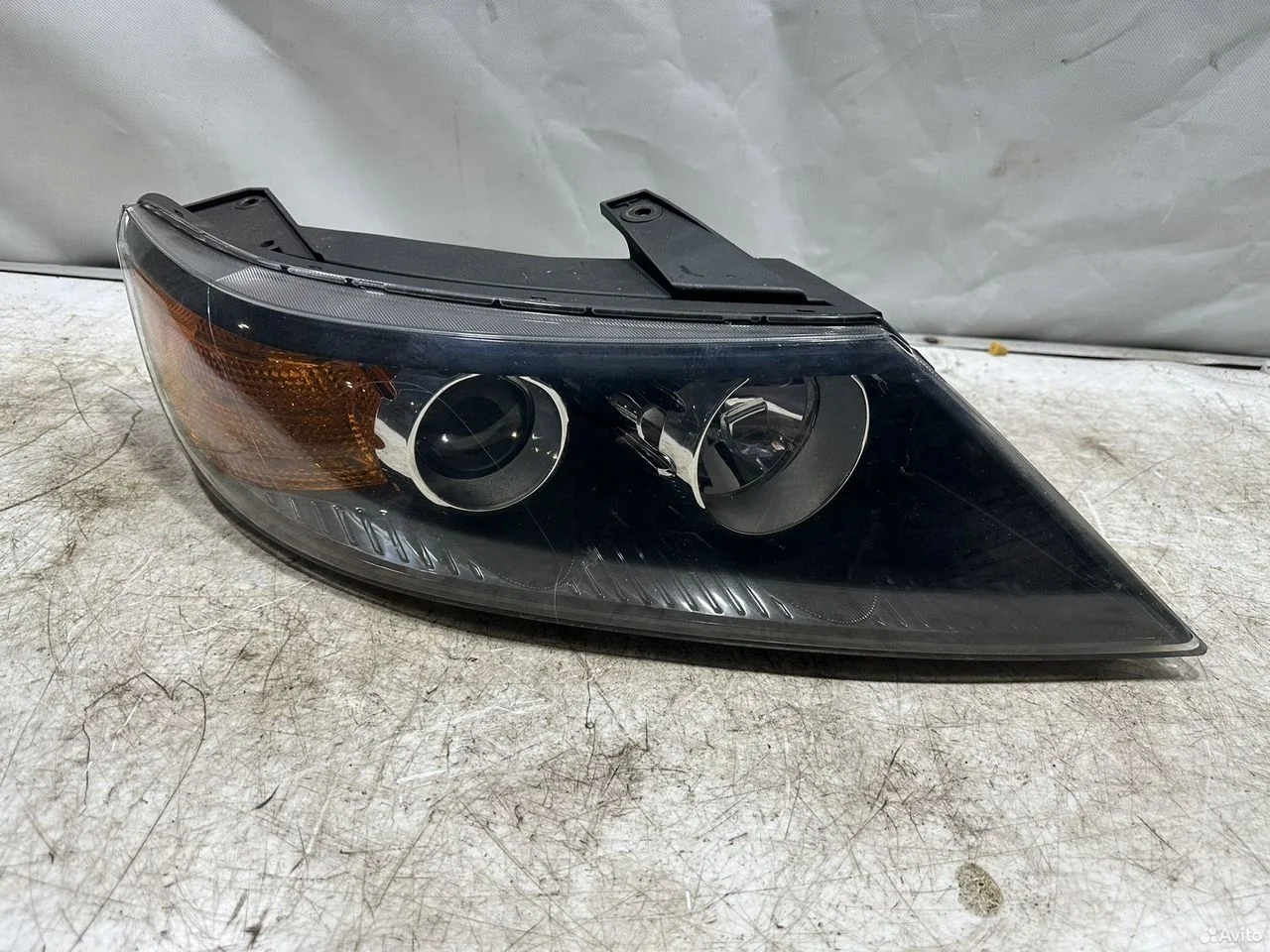 Пердняя фара правая kia sorento xm 2009-2012