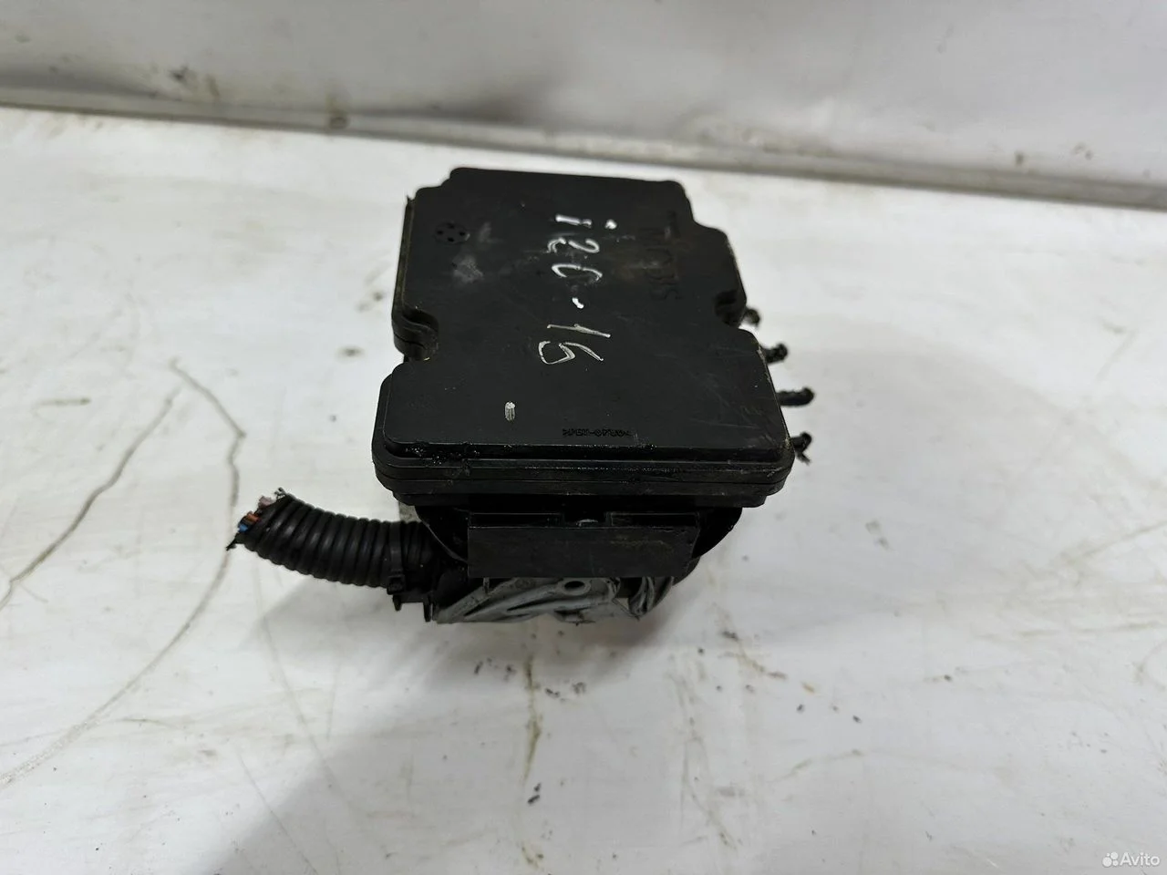 Блок abs hyundai i30 2 2012-2015