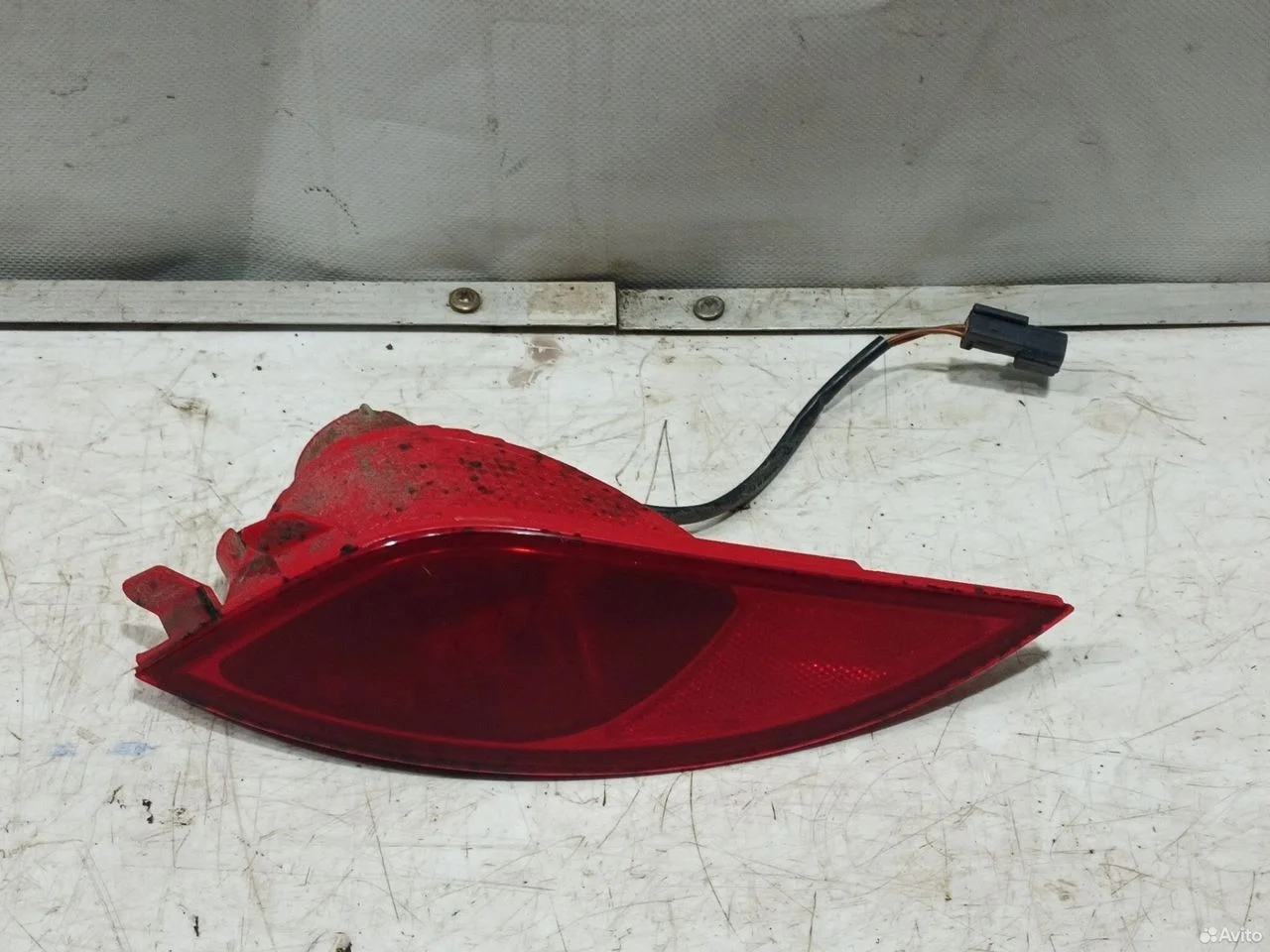 Фонарь противотуманный задний.hyundai ix35 2013
