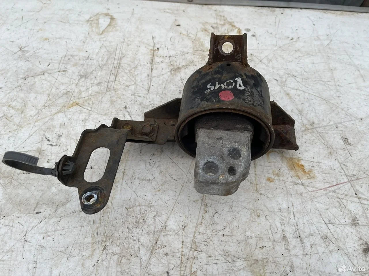 Подушка опора двигателя kia rio 2 2006-2011