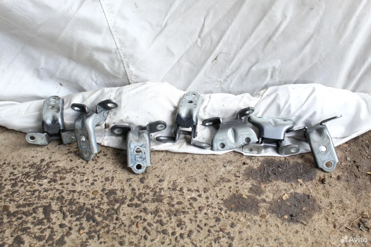 Петля дверняя комплект hyundai i30 1 2007-2012