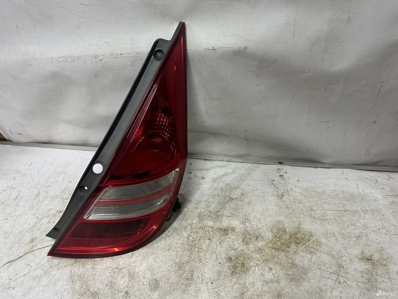 Фонарь задний правый hyundai i30 2006-2011