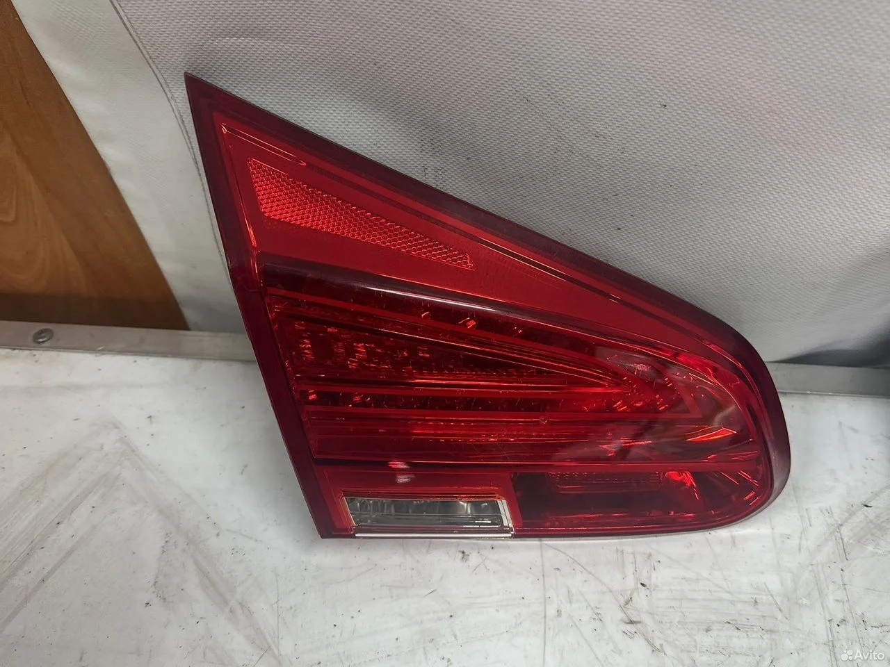 Фонарь задний левый внутренний led kia ceed