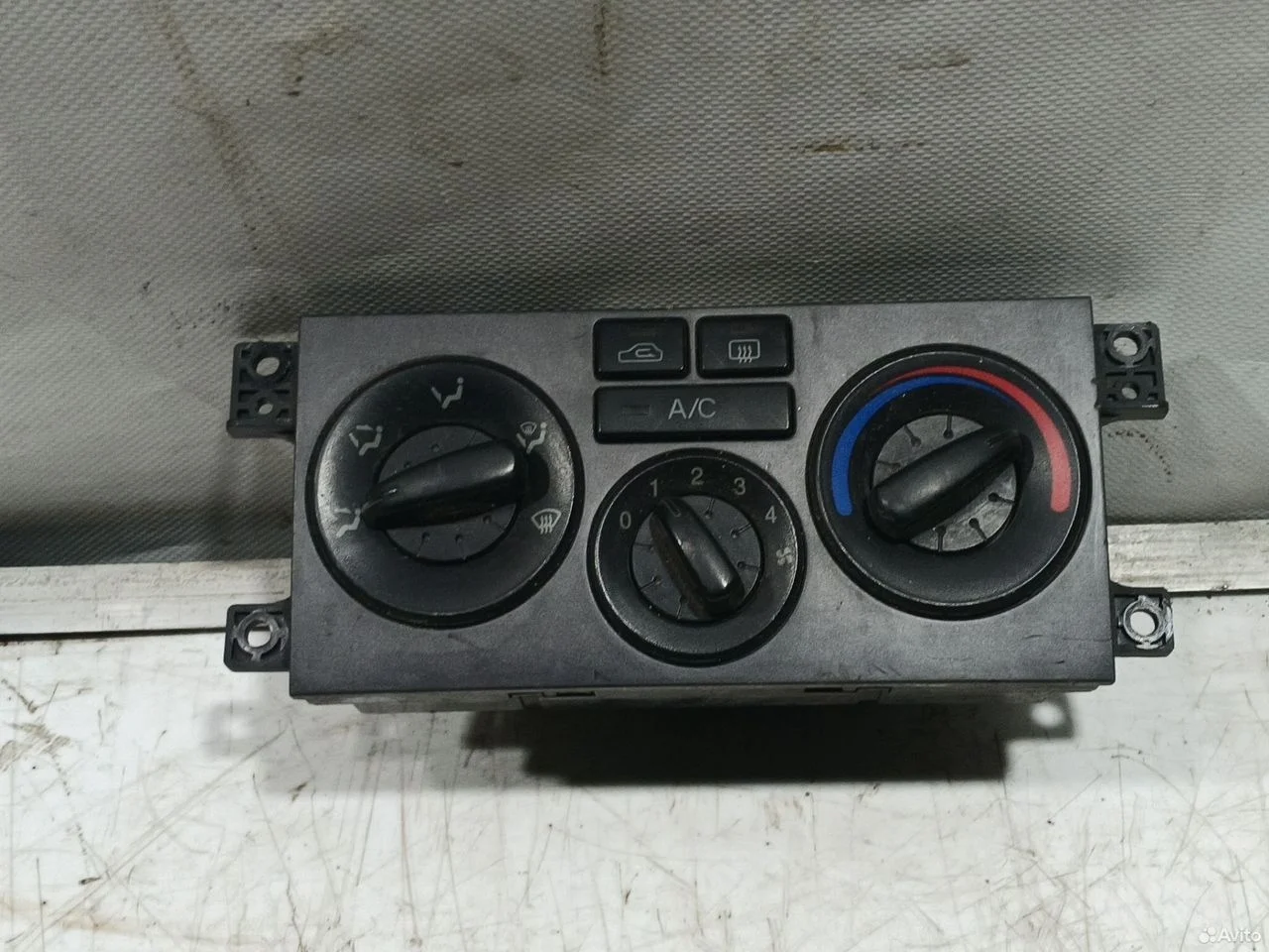 Блок управления климатом.hyundai elantra 2001-2003