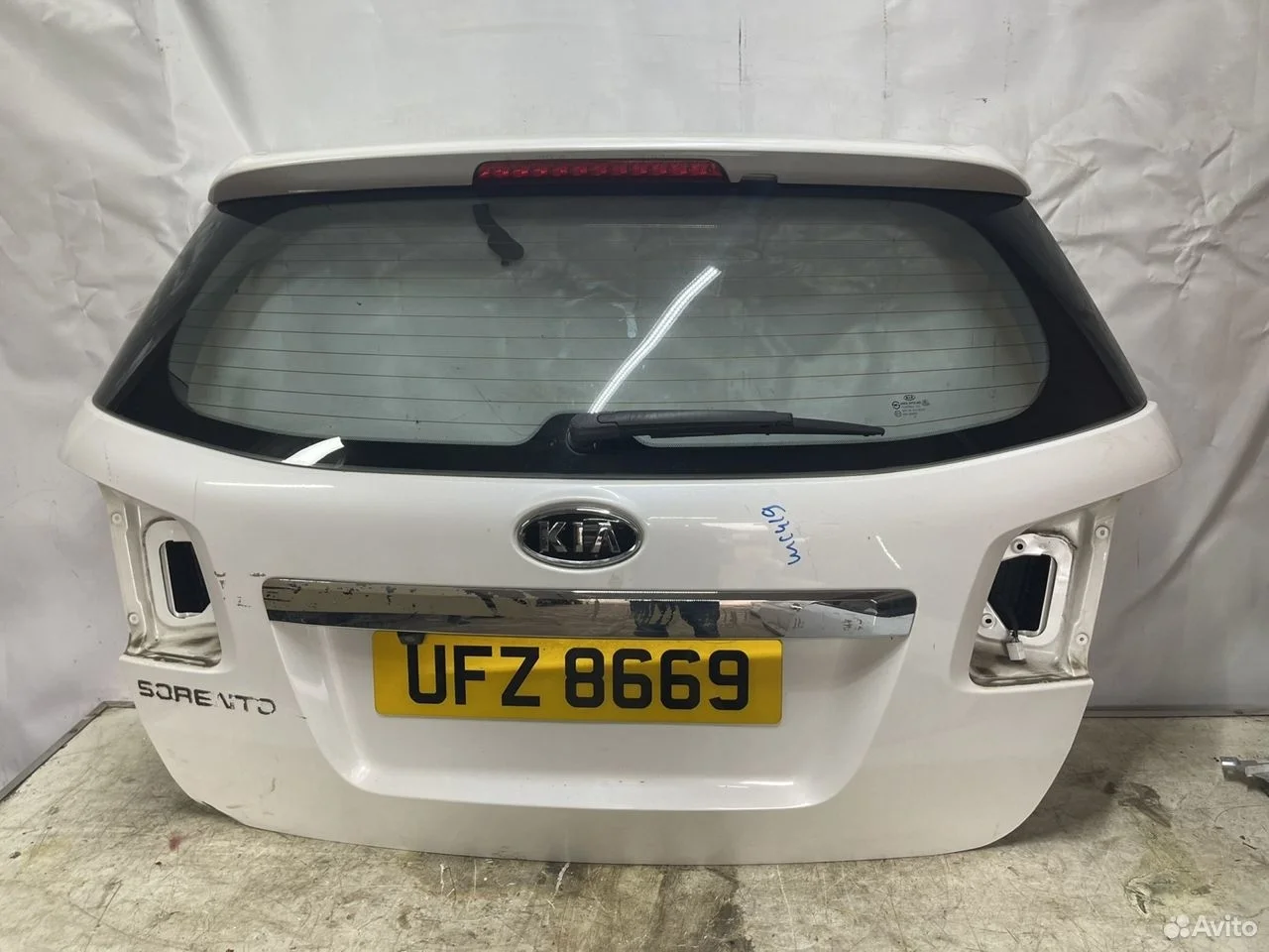 Дверь багажника kia sorento 2 2009-2012