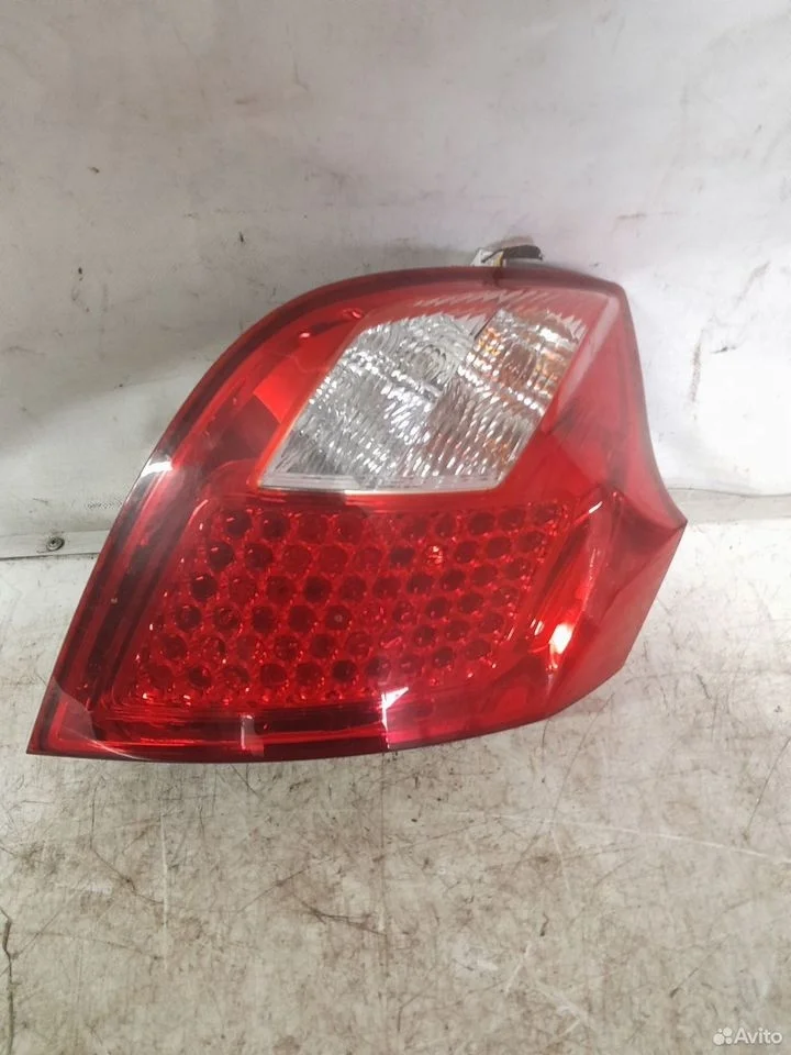 Фонарь задний правый kia ceed 1 2010-2011
