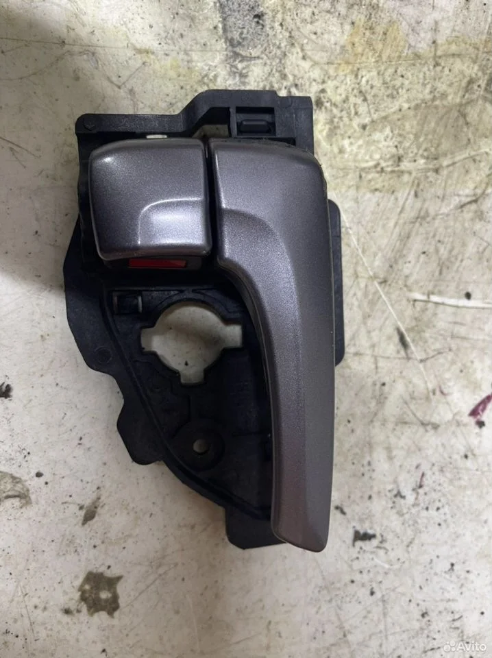 Ручка двери внутренняя задняя hyundai ix 35 2009