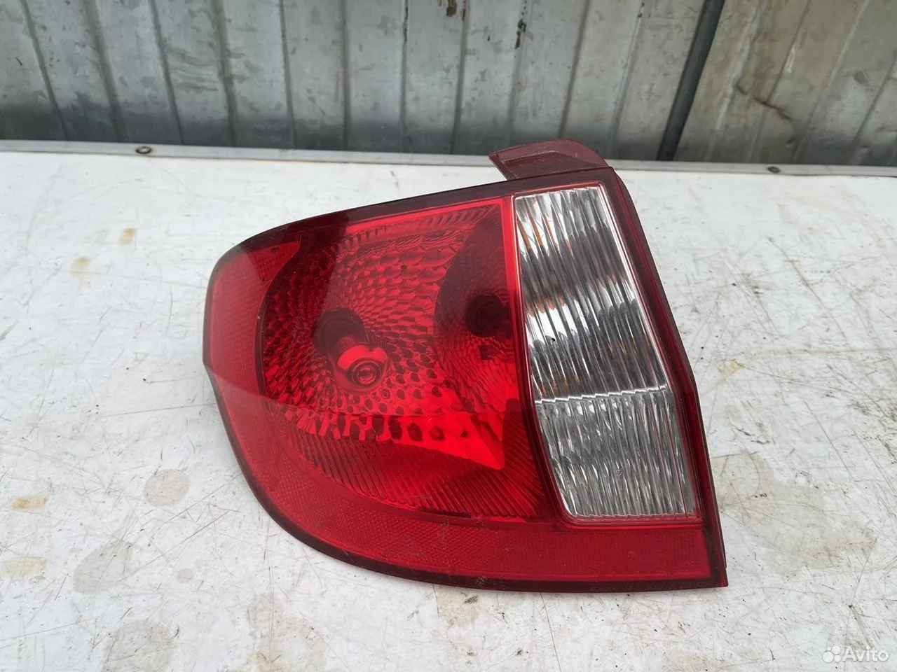 Фонарь задний левый hyundai getz 2005-2011