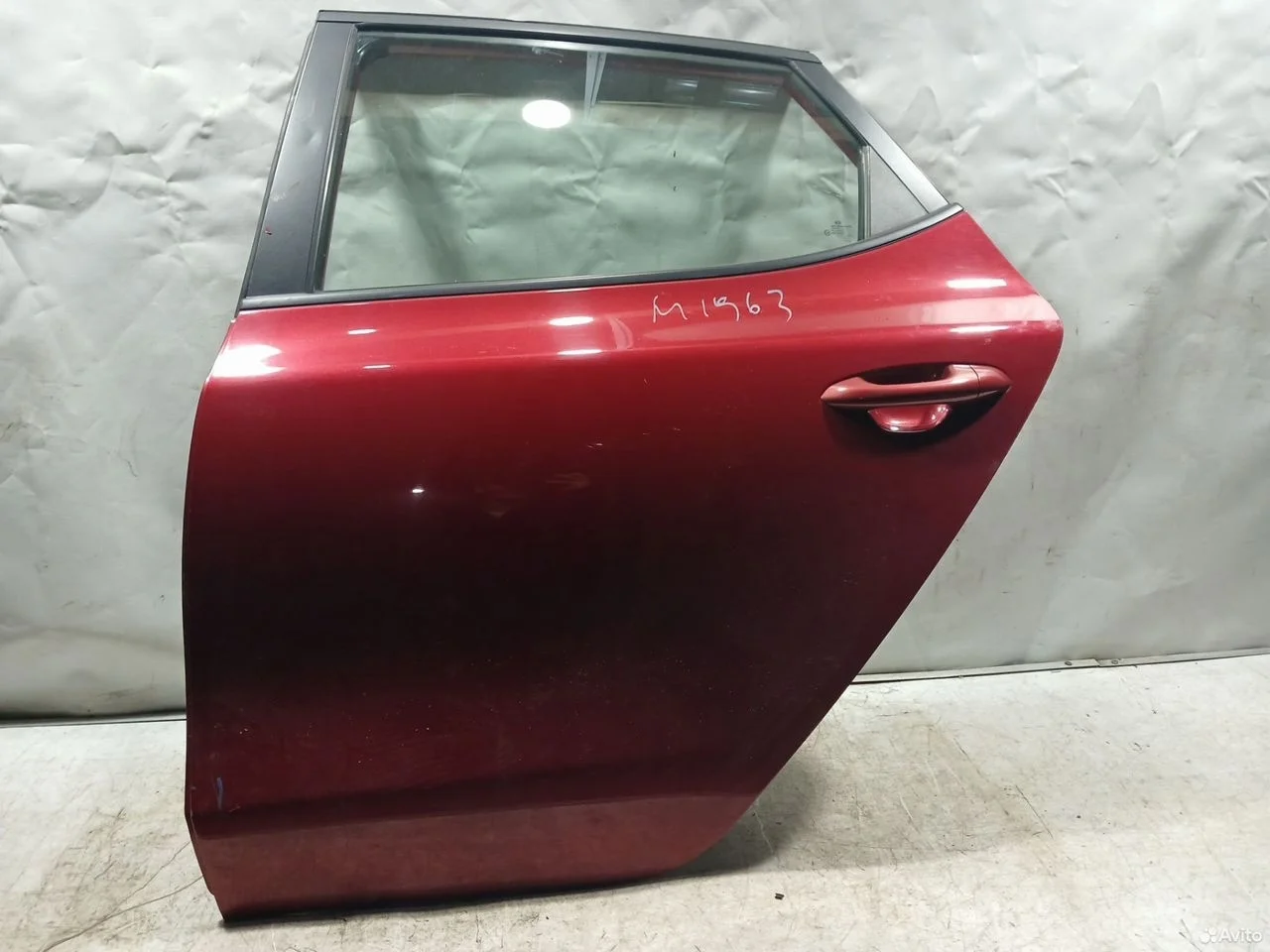 Задняя левая дверь.kia ceed 2 2012-2015