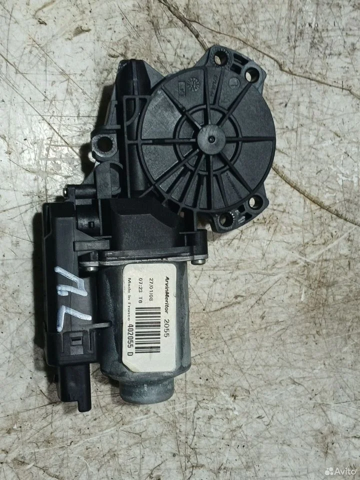 Моторчик стеклоподьемника.kia ceed 1 2006-2009