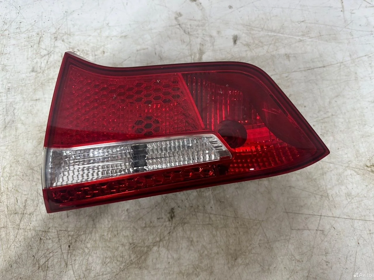 Фонарь крышки багажника kia rio 3 2011-2014